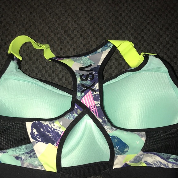 VSX Sport Bra - Picture 3 of 3